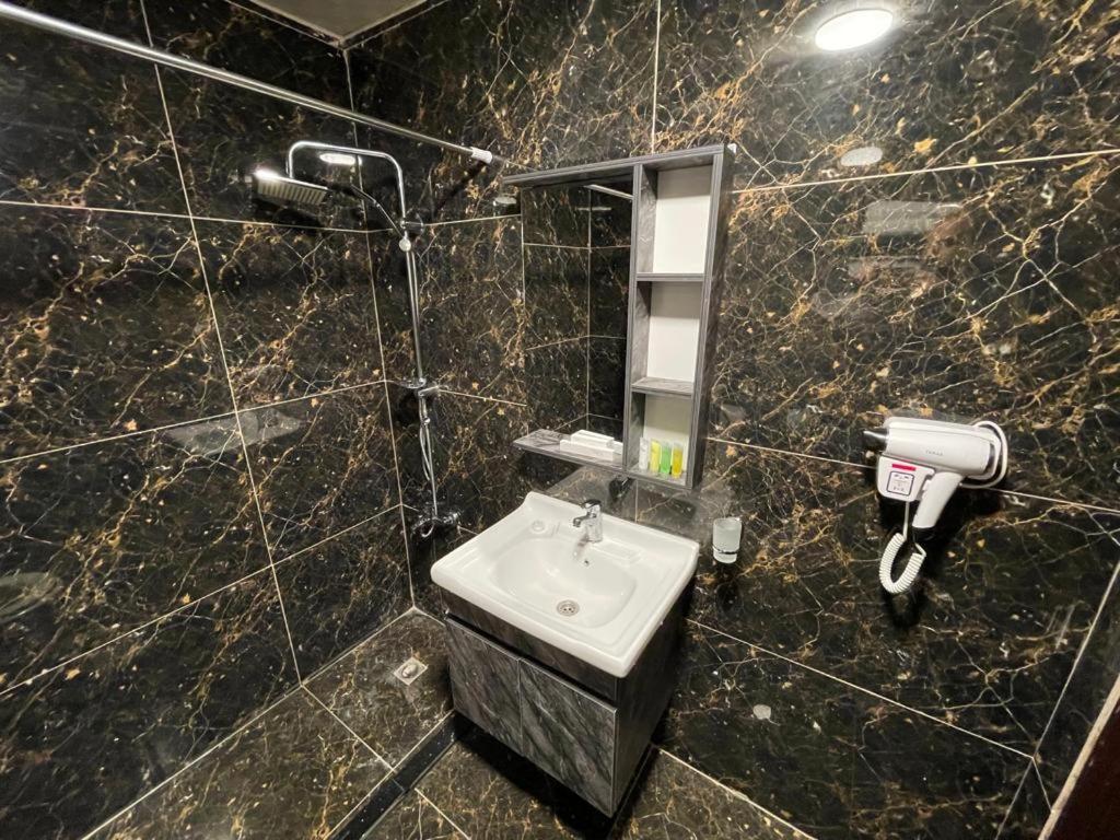 Madison Hotel Αμμάν Εξωτερικό φωτογραφία
